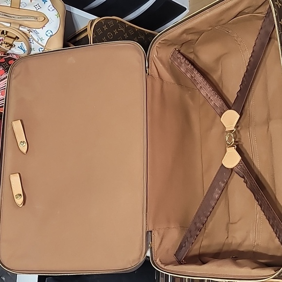 Louis Vuitton Pegase 50 Monogram Suitcase - Picture 13 of 15